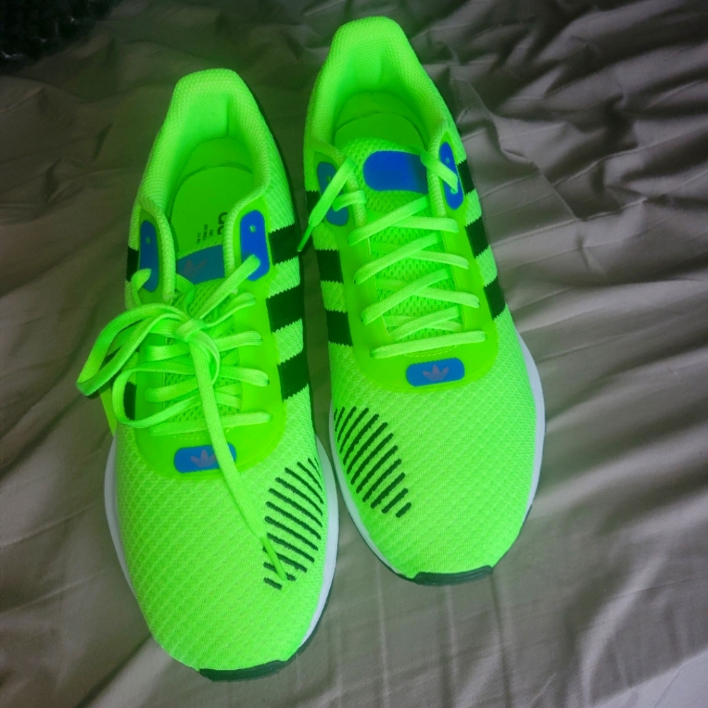 Mens Size 11 Adidas